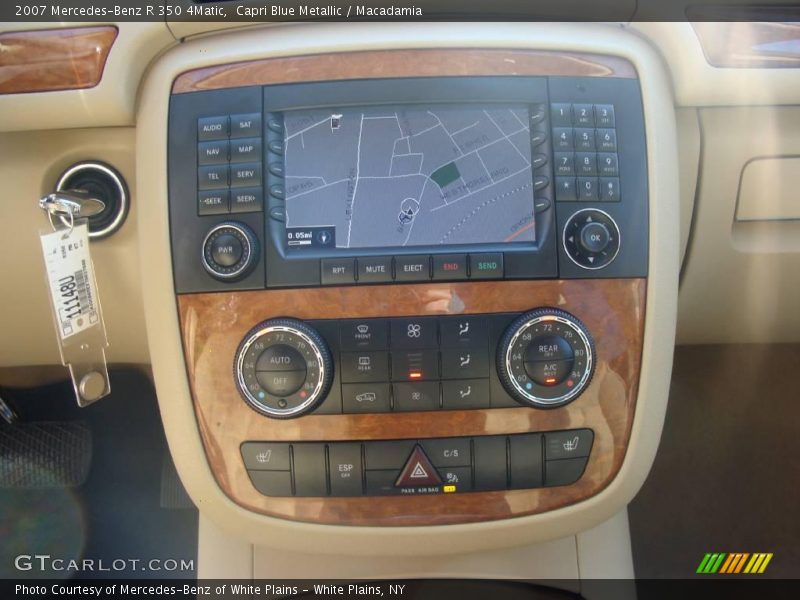 Capri Blue Metallic / Macadamia 2007 Mercedes-Benz R 350 4Matic