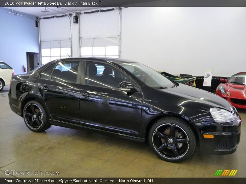 Black / Titan Black 2010 Volkswagen Jetta S Sedan