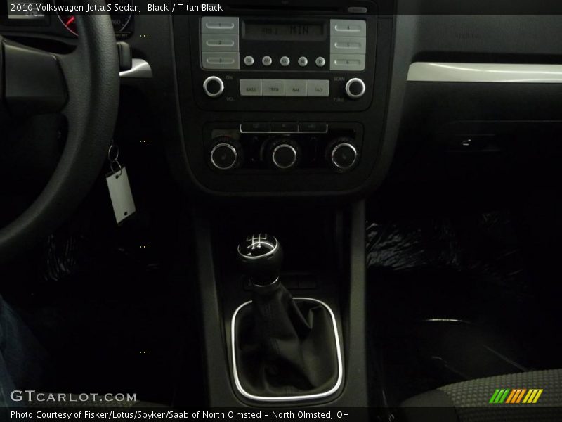 Black / Titan Black 2010 Volkswagen Jetta S Sedan