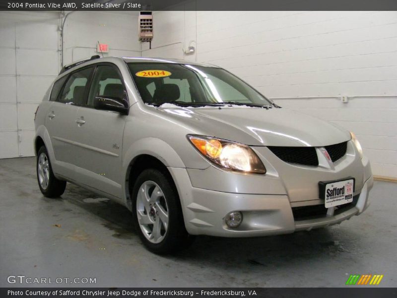 Satellite Silver / Slate 2004 Pontiac Vibe AWD