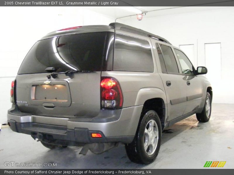 Graystone Metallic / Light Gray 2005 Chevrolet TrailBlazer EXT LS