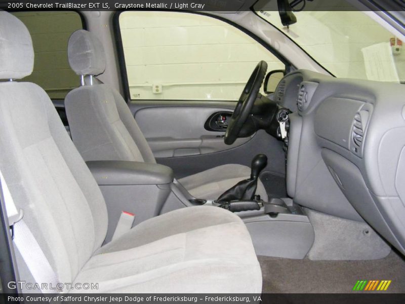 Graystone Metallic / Light Gray 2005 Chevrolet TrailBlazer EXT LS