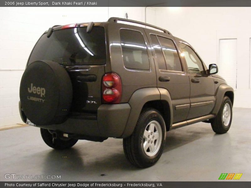 Dark Khaki Pearl / Khaki 2006 Jeep Liberty Sport