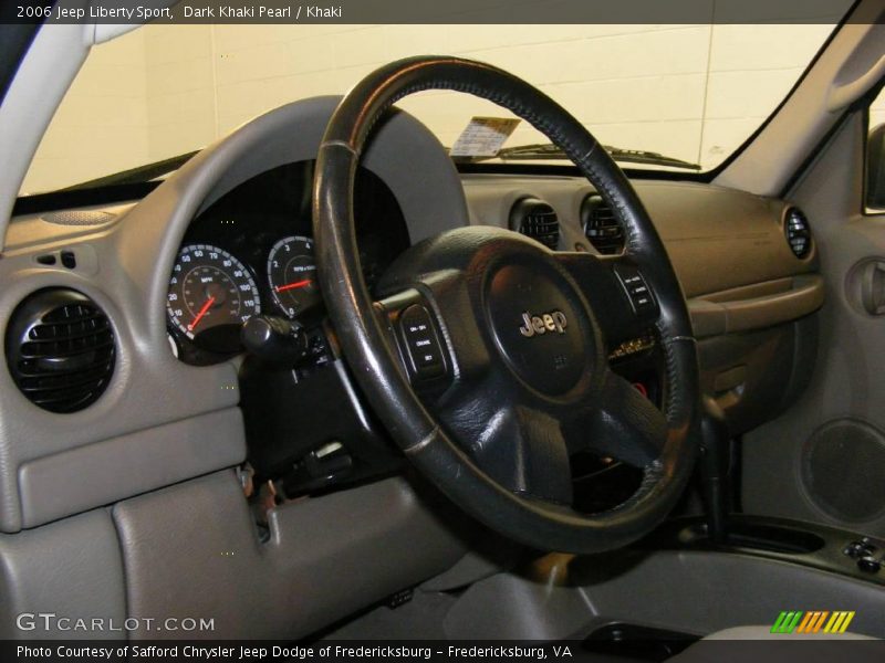 Dark Khaki Pearl / Khaki 2006 Jeep Liberty Sport