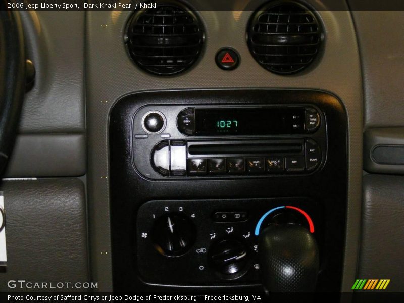 Dark Khaki Pearl / Khaki 2006 Jeep Liberty Sport