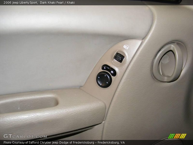 Dark Khaki Pearl / Khaki 2006 Jeep Liberty Sport