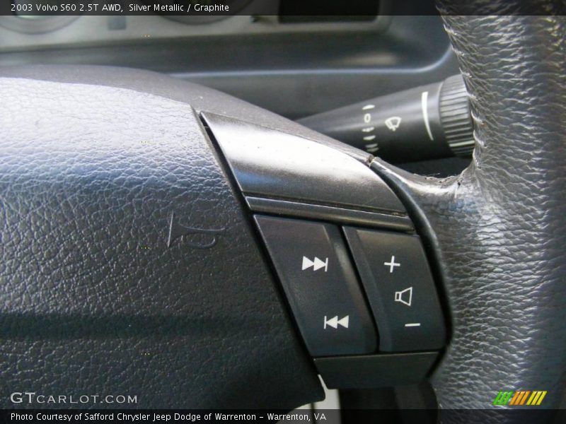 Silver Metallic / Graphite 2003 Volvo S60 2.5T AWD