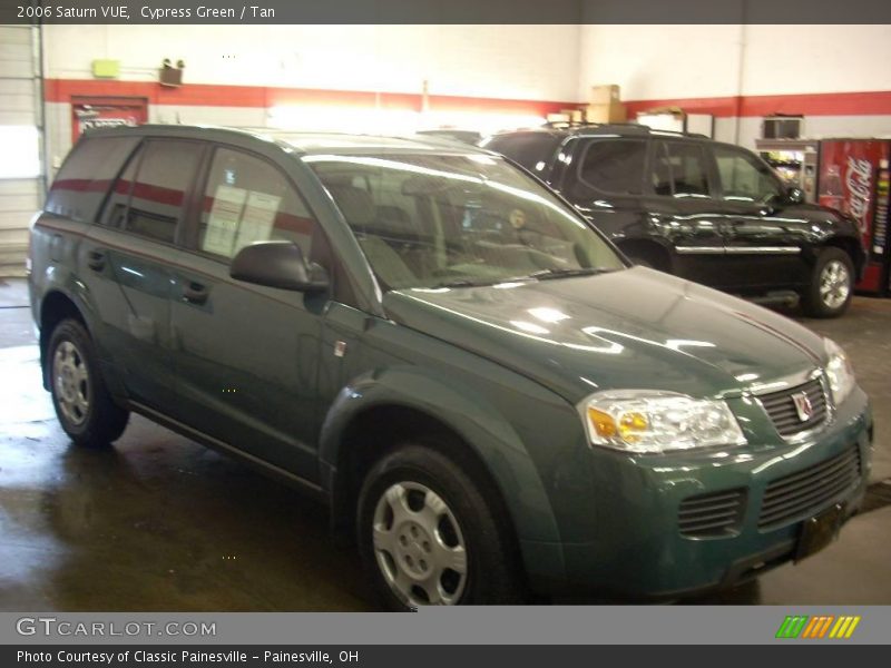 Cypress Green / Tan 2006 Saturn VUE