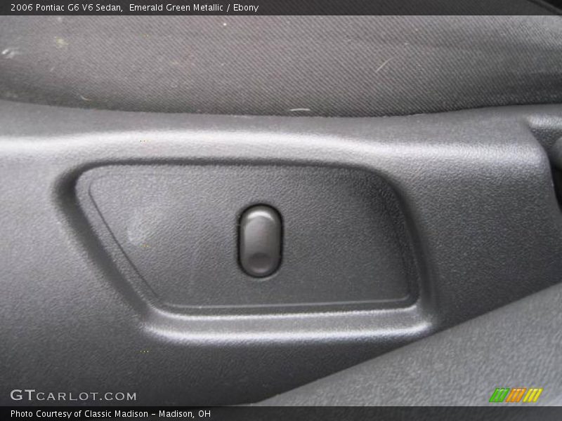 Emerald Green Metallic / Ebony 2006 Pontiac G6 V6 Sedan