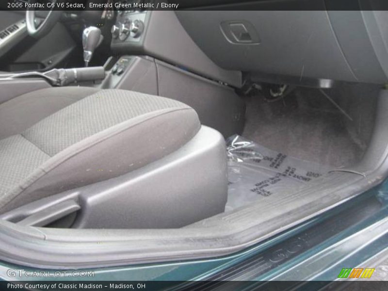 Emerald Green Metallic / Ebony 2006 Pontiac G6 V6 Sedan