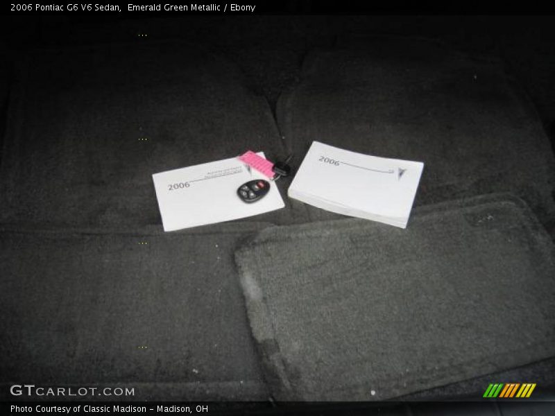 Emerald Green Metallic / Ebony 2006 Pontiac G6 V6 Sedan