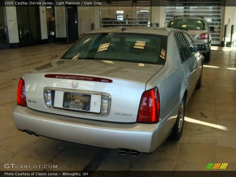 Light Platinum / Dark Gray 2005 Cadillac DeVille Sedan