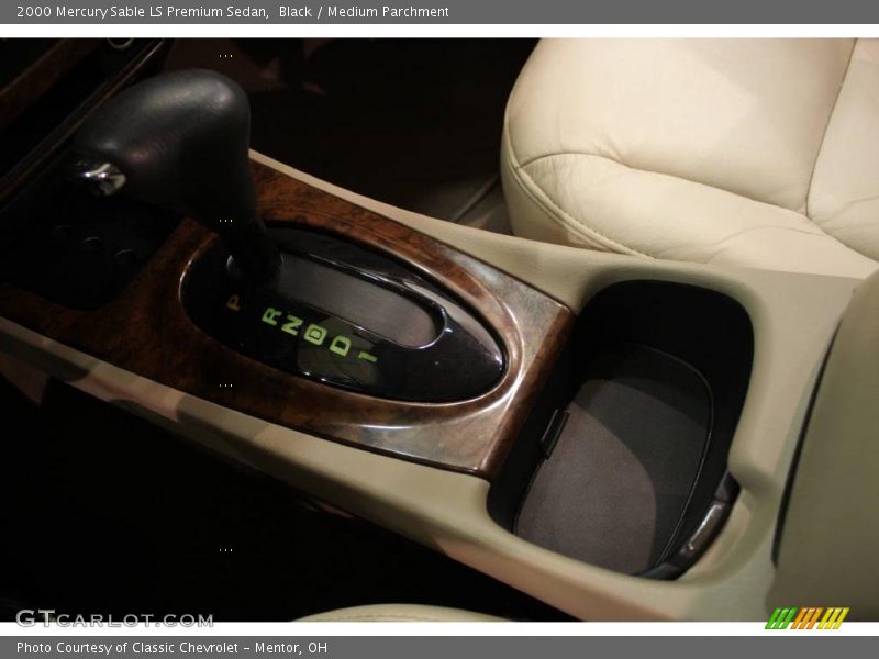 Black / Medium Parchment 2000 Mercury Sable LS Premium Sedan
