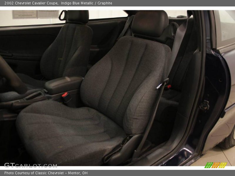 Indigo Blue Metallic / Graphite 2002 Chevrolet Cavalier Coupe