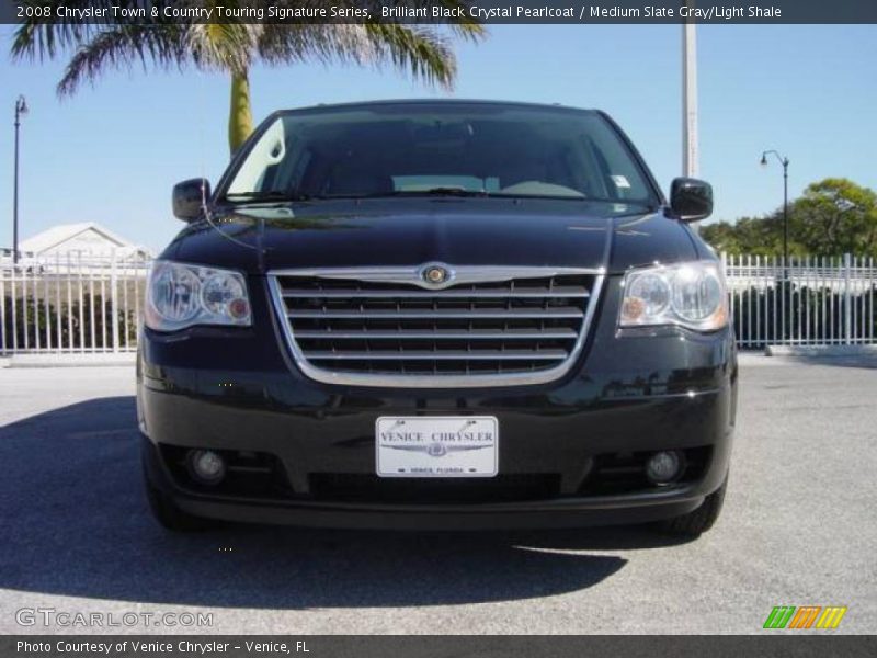 Brilliant Black Crystal Pearlcoat / Medium Slate Gray/Light Shale 2008 Chrysler Town & Country Touring Signature Series