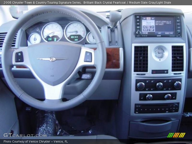 Brilliant Black Crystal Pearlcoat / Medium Slate Gray/Light Shale 2008 Chrysler Town & Country Touring Signature Series