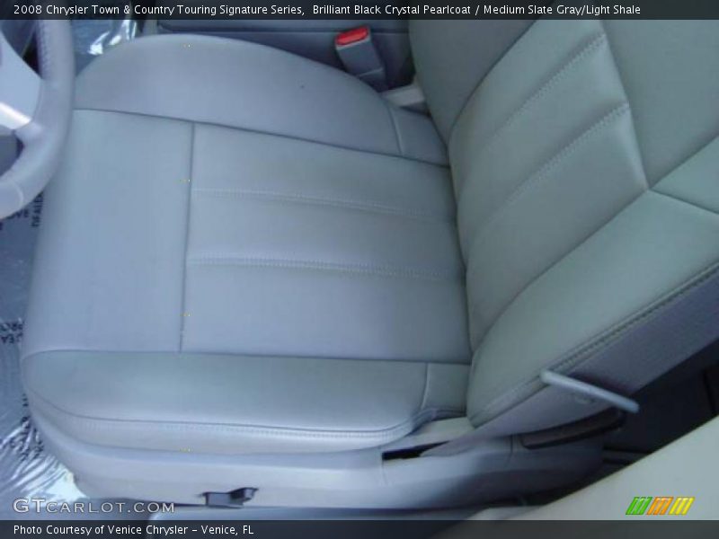 Brilliant Black Crystal Pearlcoat / Medium Slate Gray/Light Shale 2008 Chrysler Town & Country Touring Signature Series