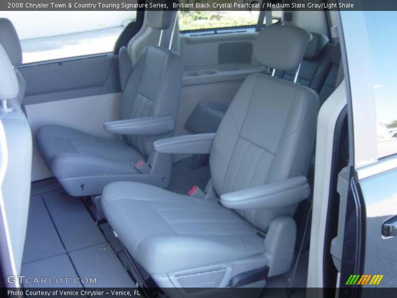 Brilliant Black Crystal Pearlcoat / Medium Slate Gray/Light Shale 2008 Chrysler Town & Country Touring Signature Series