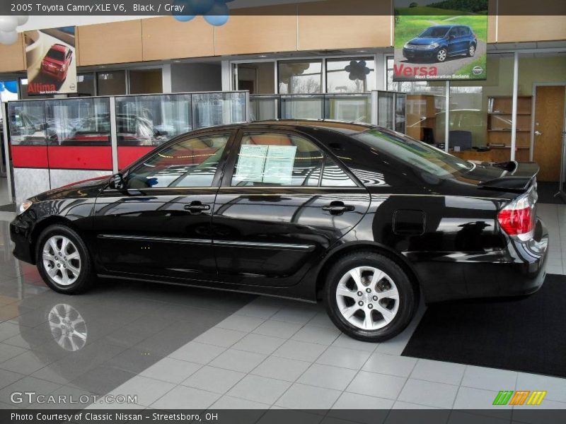 Black / Gray 2005 Toyota Camry XLE V6