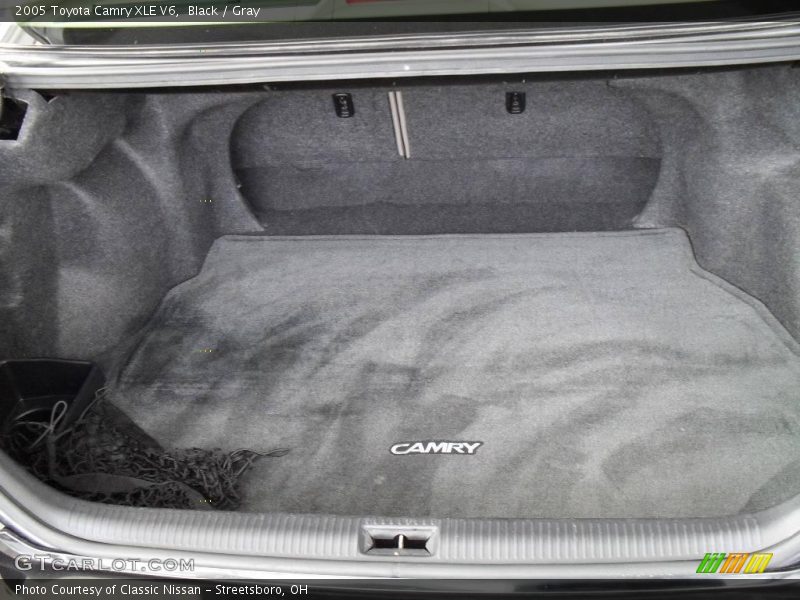 Black / Gray 2005 Toyota Camry XLE V6