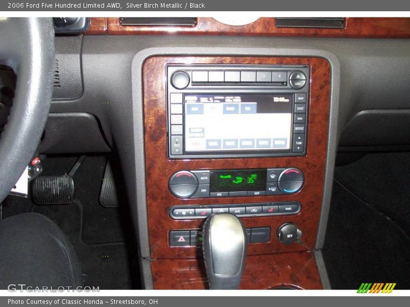 Silver Birch Metallic / Black 2006 Ford Five Hundred Limited AWD
