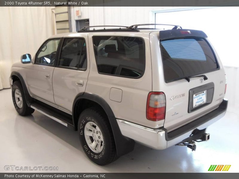Natural White / Oak 2000 Toyota 4Runner SR5