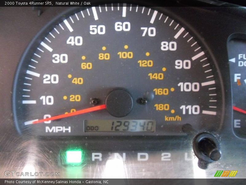 Natural White / Oak 2000 Toyota 4Runner SR5