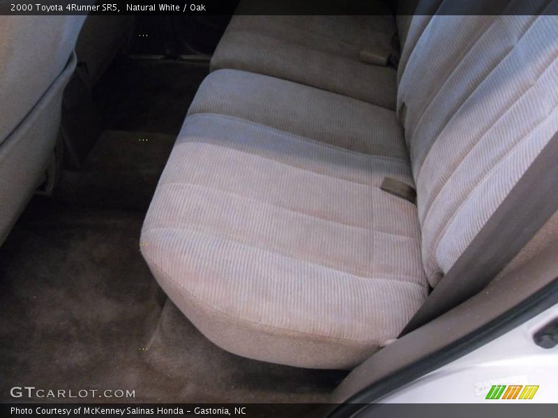 Natural White / Oak 2000 Toyota 4Runner SR5