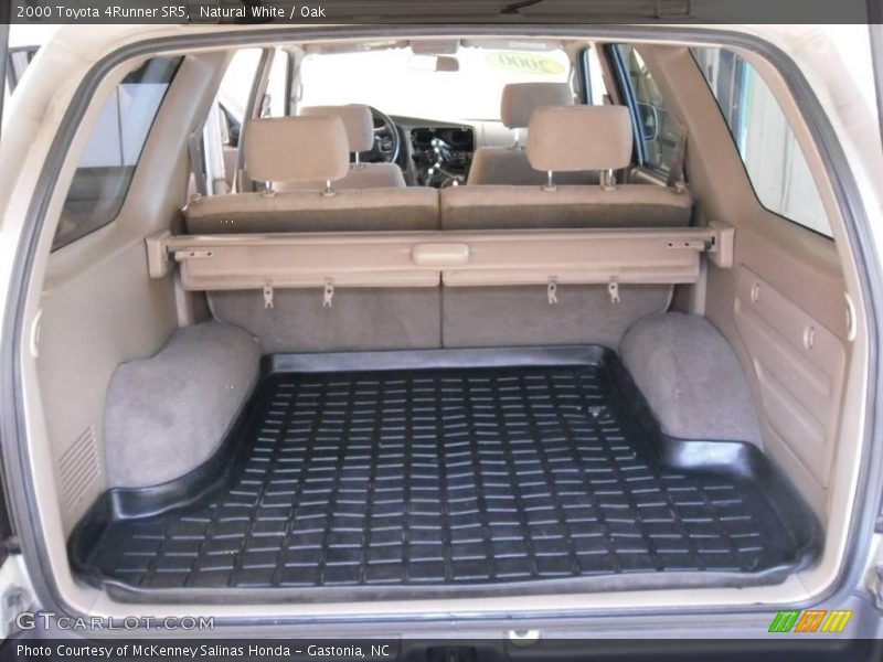 Natural White / Oak 2000 Toyota 4Runner SR5