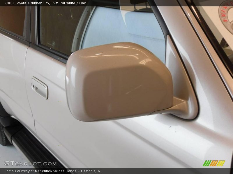 Natural White / Oak 2000 Toyota 4Runner SR5
