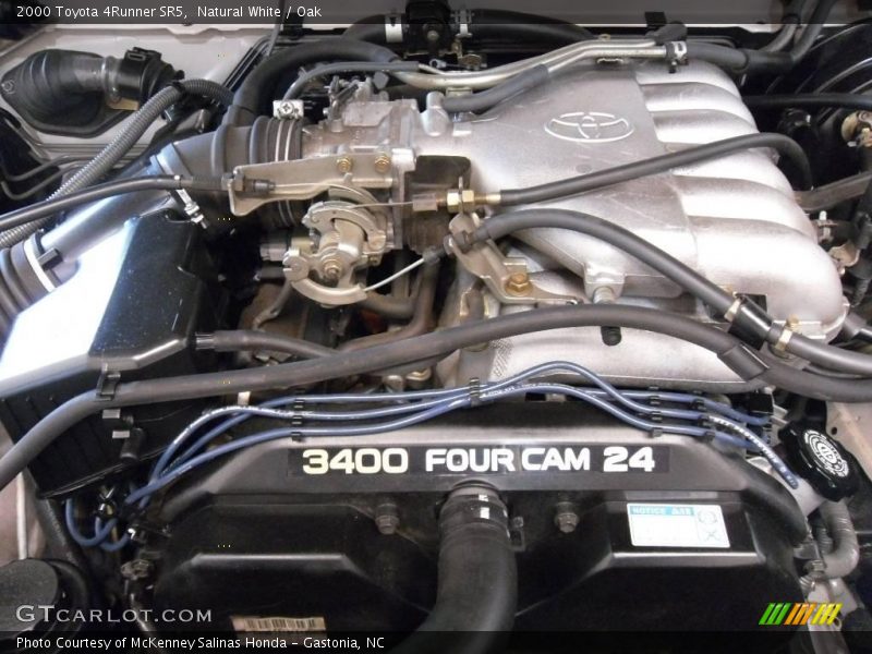 Natural White / Oak 2000 Toyota 4Runner SR5