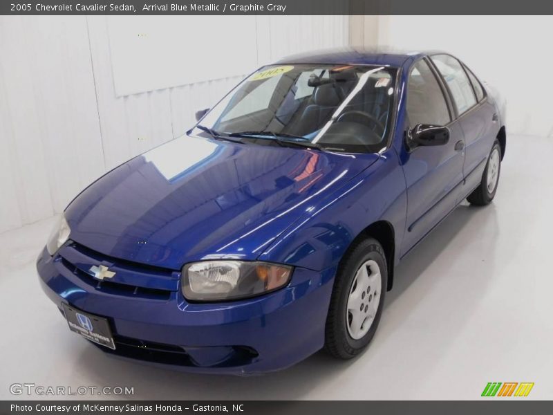 Arrival Blue Metallic / Graphite Gray 2005 Chevrolet Cavalier Sedan