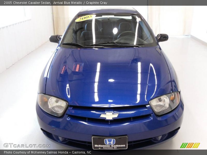Arrival Blue Metallic / Graphite Gray 2005 Chevrolet Cavalier Sedan