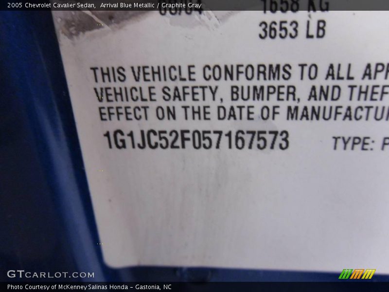 Arrival Blue Metallic / Graphite Gray 2005 Chevrolet Cavalier Sedan