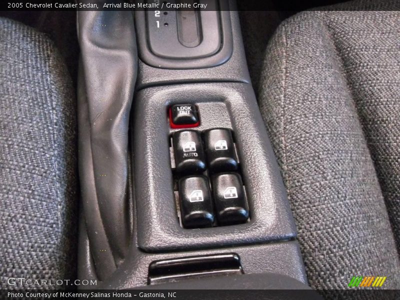 Arrival Blue Metallic / Graphite Gray 2005 Chevrolet Cavalier Sedan