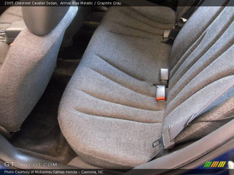 Arrival Blue Metallic / Graphite Gray 2005 Chevrolet Cavalier Sedan