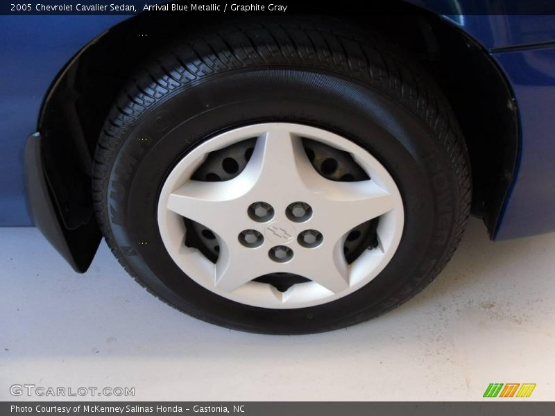 Arrival Blue Metallic / Graphite Gray 2005 Chevrolet Cavalier Sedan