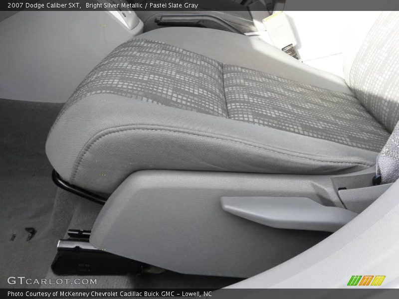 Bright Silver Metallic / Pastel Slate Gray 2007 Dodge Caliber SXT