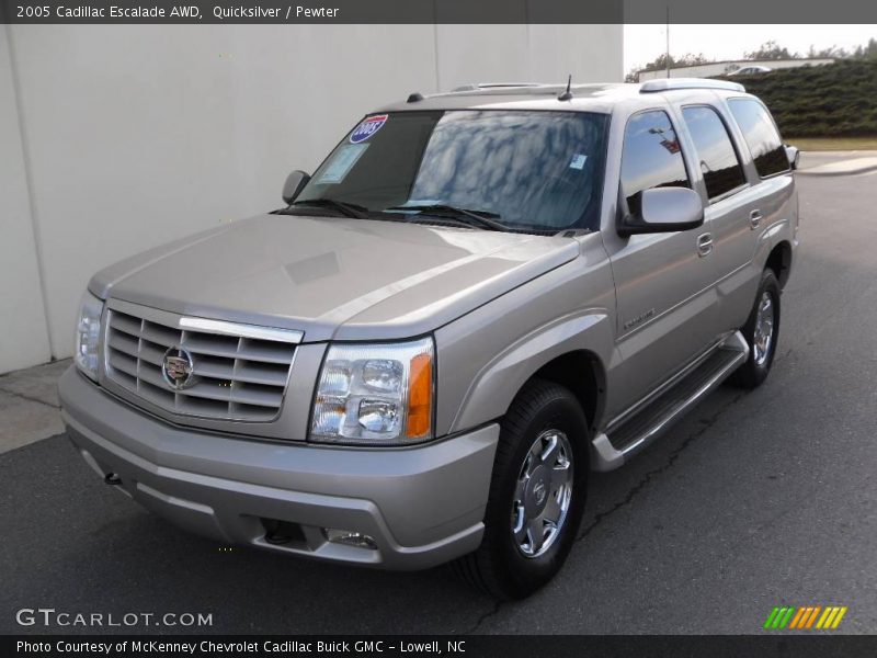 Quicksilver / Pewter 2005 Cadillac Escalade AWD