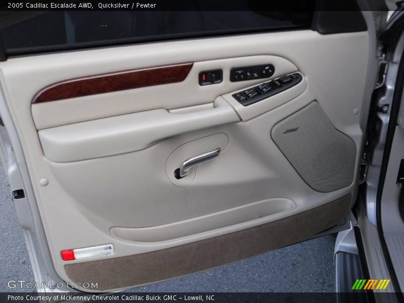 Quicksilver / Pewter 2005 Cadillac Escalade AWD
