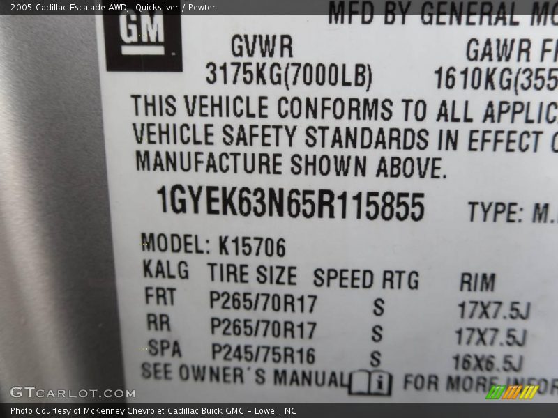 Quicksilver / Pewter 2005 Cadillac Escalade AWD