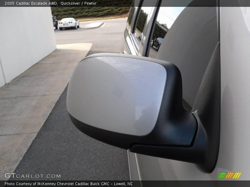 Quicksilver / Pewter 2005 Cadillac Escalade AWD