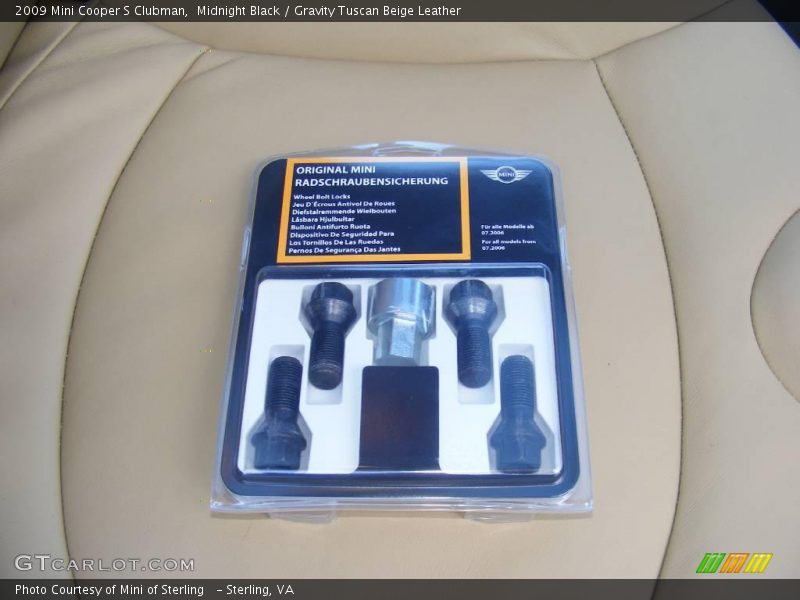 Midnight Black / Gravity Tuscan Beige Leather 2009 Mini Cooper S Clubman