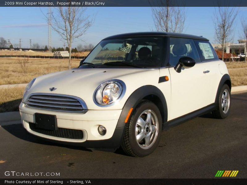 Pepper White / Black/Grey 2009 Mini Cooper Hardtop