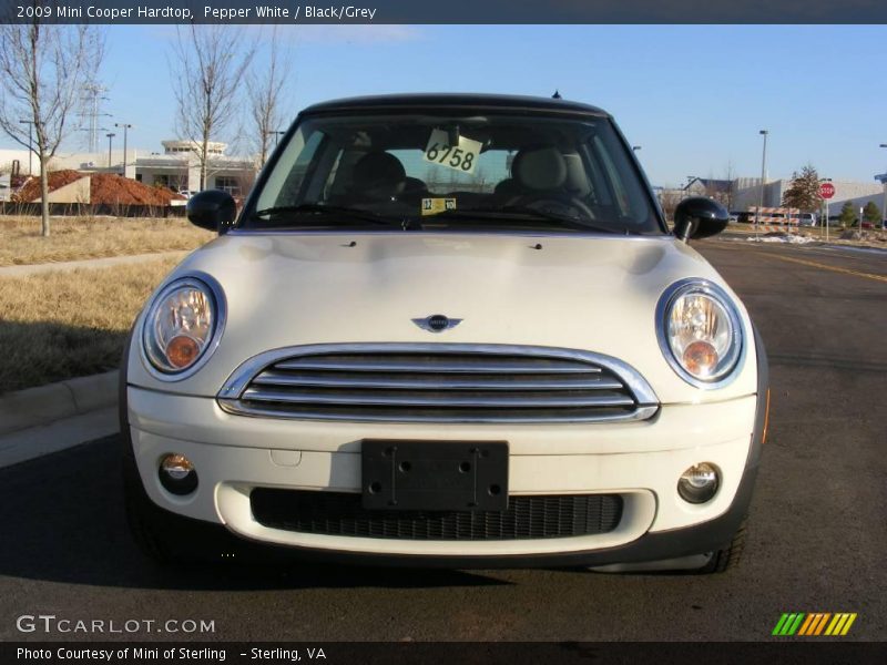 Pepper White / Black/Grey 2009 Mini Cooper Hardtop