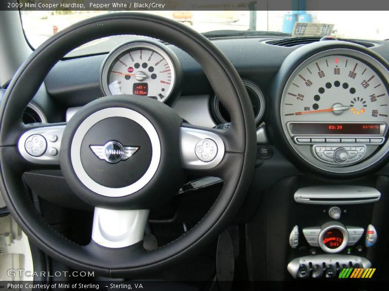 Pepper White / Black/Grey 2009 Mini Cooper Hardtop