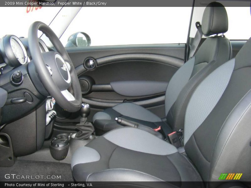 Pepper White / Black/Grey 2009 Mini Cooper Hardtop
