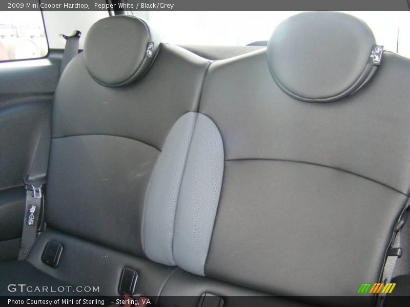 Pepper White / Black/Grey 2009 Mini Cooper Hardtop