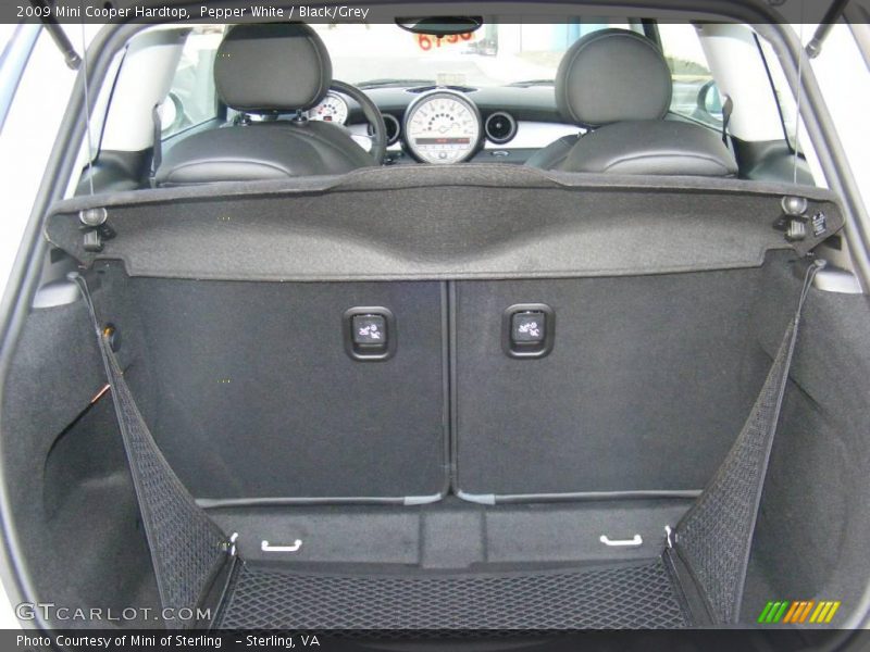 Pepper White / Black/Grey 2009 Mini Cooper Hardtop