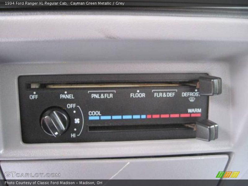 Cayman Green Metallic / Grey 1994 Ford Ranger XL Regular Cab